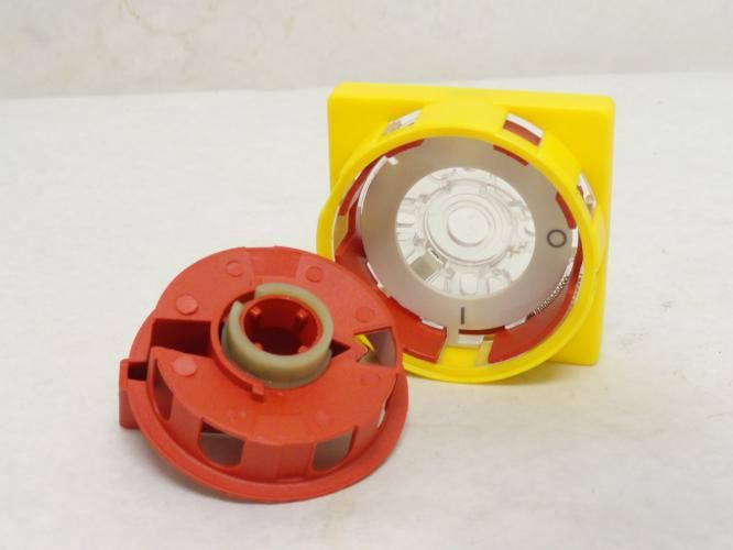 CFS 15262; Safety Handle Knob; 90Deg