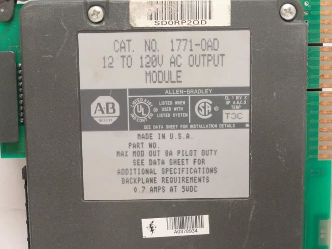 Allen-Bradley 1771-OAD; Output Module 12-120VAC; 8A