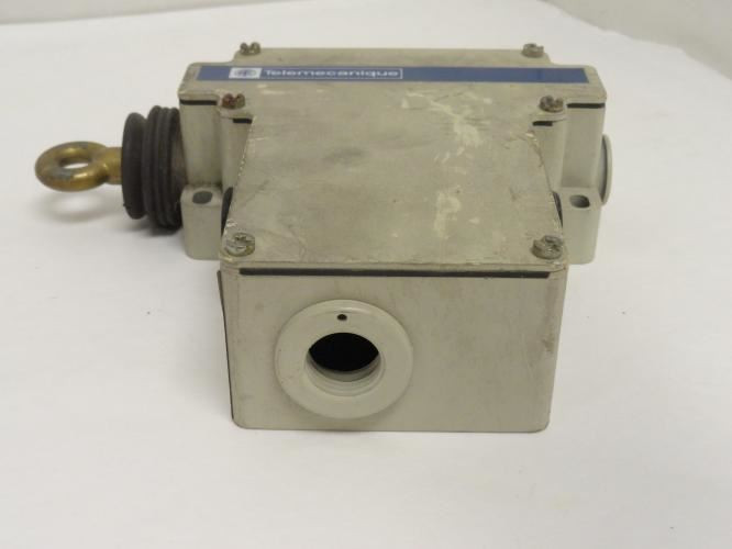Telemecanique XY2CE4A010H7; Grabwire Switch; 10A; 300V; SPDT-1NO