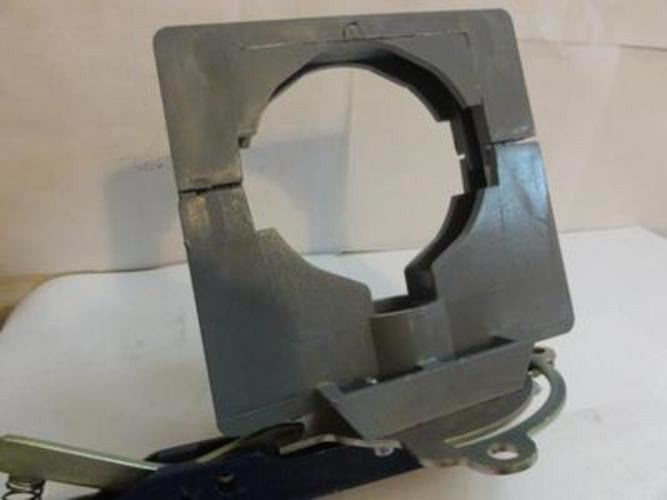 Grainger 1RLN3; Locking Handle 2" NPT; PVC