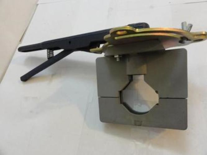 Grainger 1RLL8; Locking Handle Kit; 3/4" NPT Lever lock