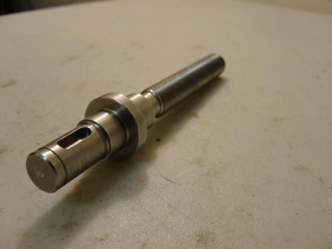 SEW-EURODRIVE 1641573; Spindle; 4-/3/4" Overall Length
