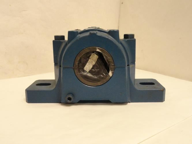 SKF SAF 516; Pillow Block Housing; Two-Bolt; Split Pillow Block