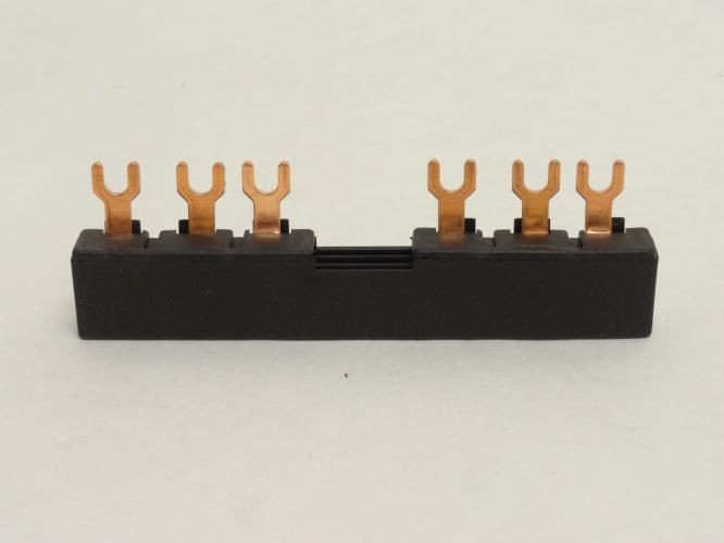 Eaton XTPAXCLKC2; Commoning Link; 3-Phase; 65A; 600V