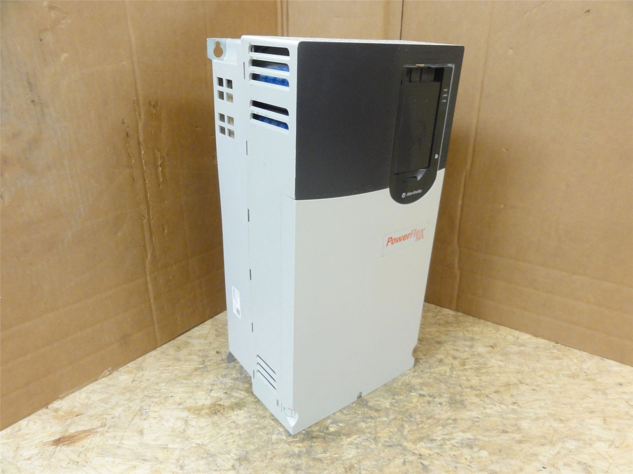 Allen-Bradley 20F11ND096AA0NNNNN; AC Drive 75HP 480VAC