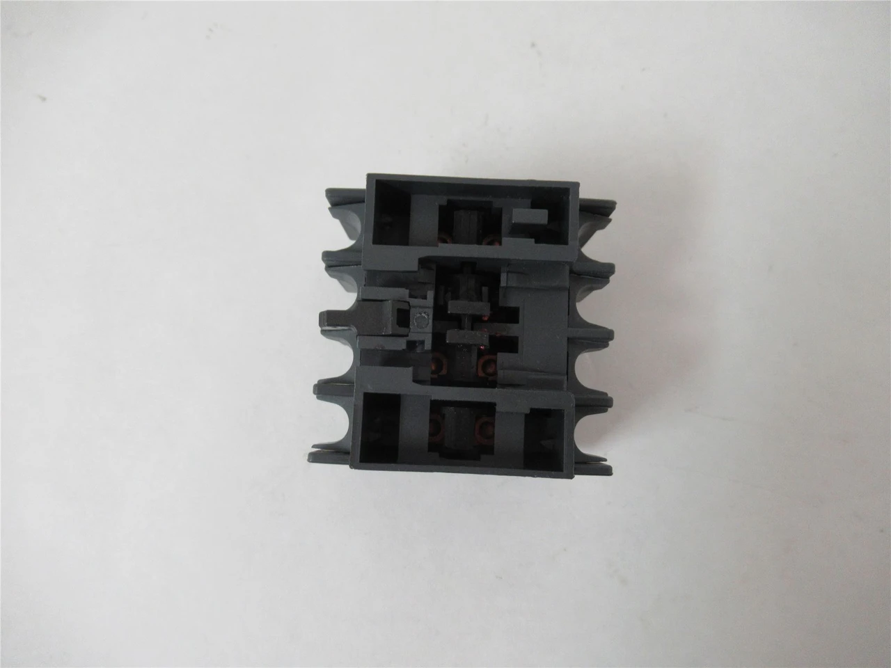 Schneider LADN31; Auxiliary Contact Block  10AMP 4-Pole