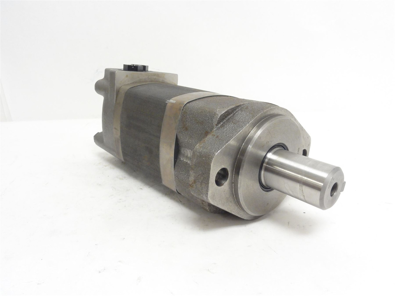 Char-Lynn 104-1223-006; LSHT; Disc Valve Geroler Motor
