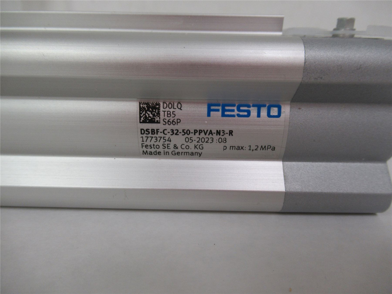 Festo DSBF-C-32-50-PPVA-N3-R; Air Cylinder 32mmID x 50mmS