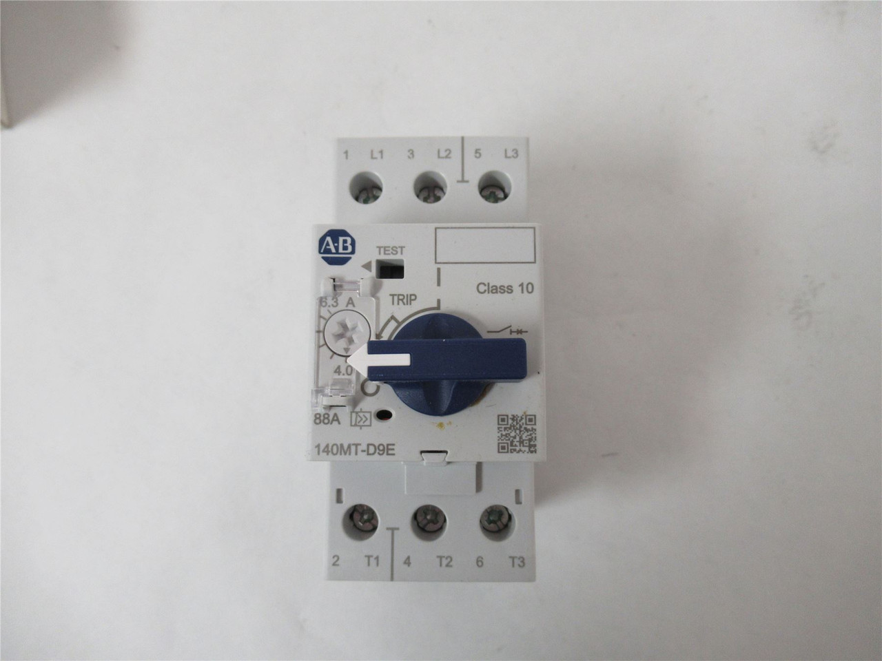 Allen-Bradley 140MT-D9E-B63; Manual Starter 406.3Amp