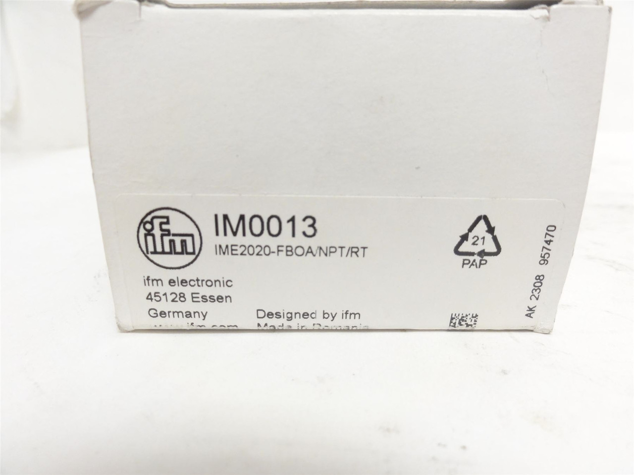 ifm IM0013; Inductive Proximity Sensor; 20-250VAC/DC; 2-Wire