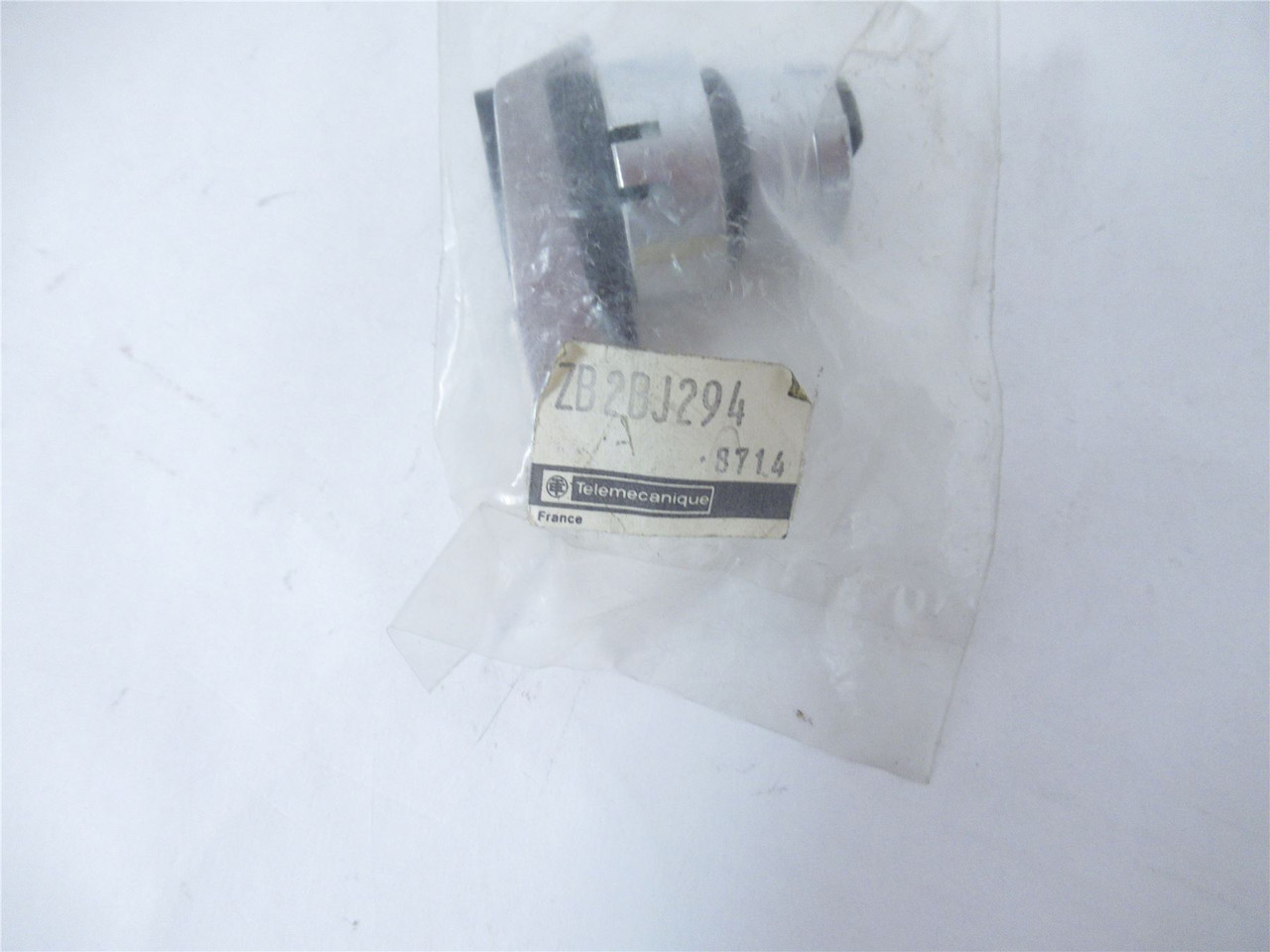 Telemecanique ZB2BJ294; Selector Switch Head - 2 Position