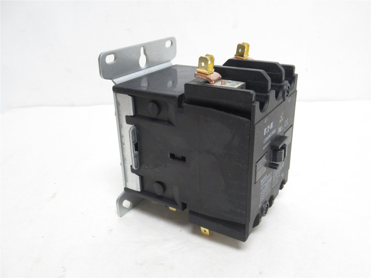 Eaton C25GNF290H; Contactor; 90A; 2P; 600VAC; Coil: 277VAC