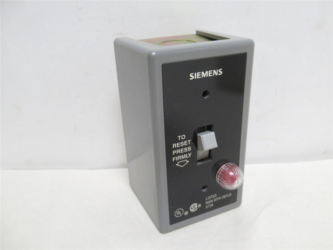 Siemens SMFFG1P; Manual Starter Toggle Switch W/Pilot Light