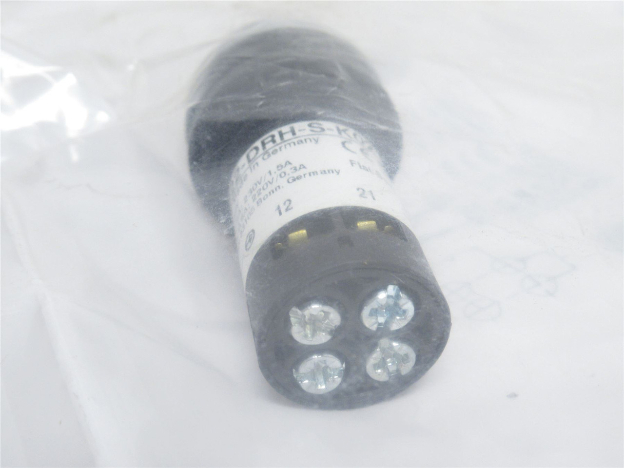 Eaton C22-DRH-S-K02; Compact Push-Button; 2-NC; 22.5mm