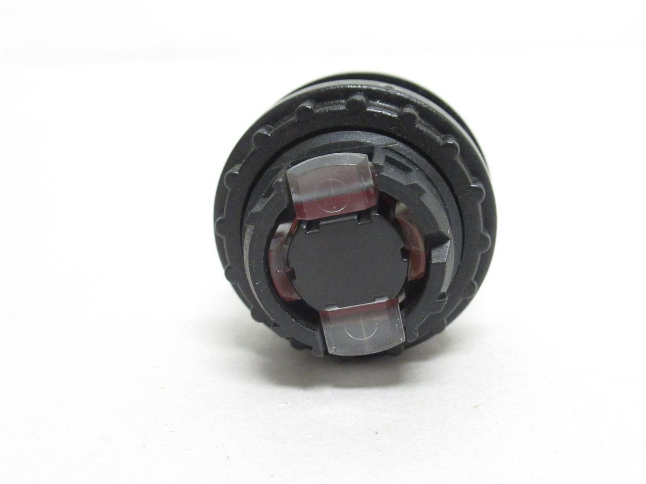 Eaton M22S-DR-R; Non-illuminated Push-Button; Red; Maintained
