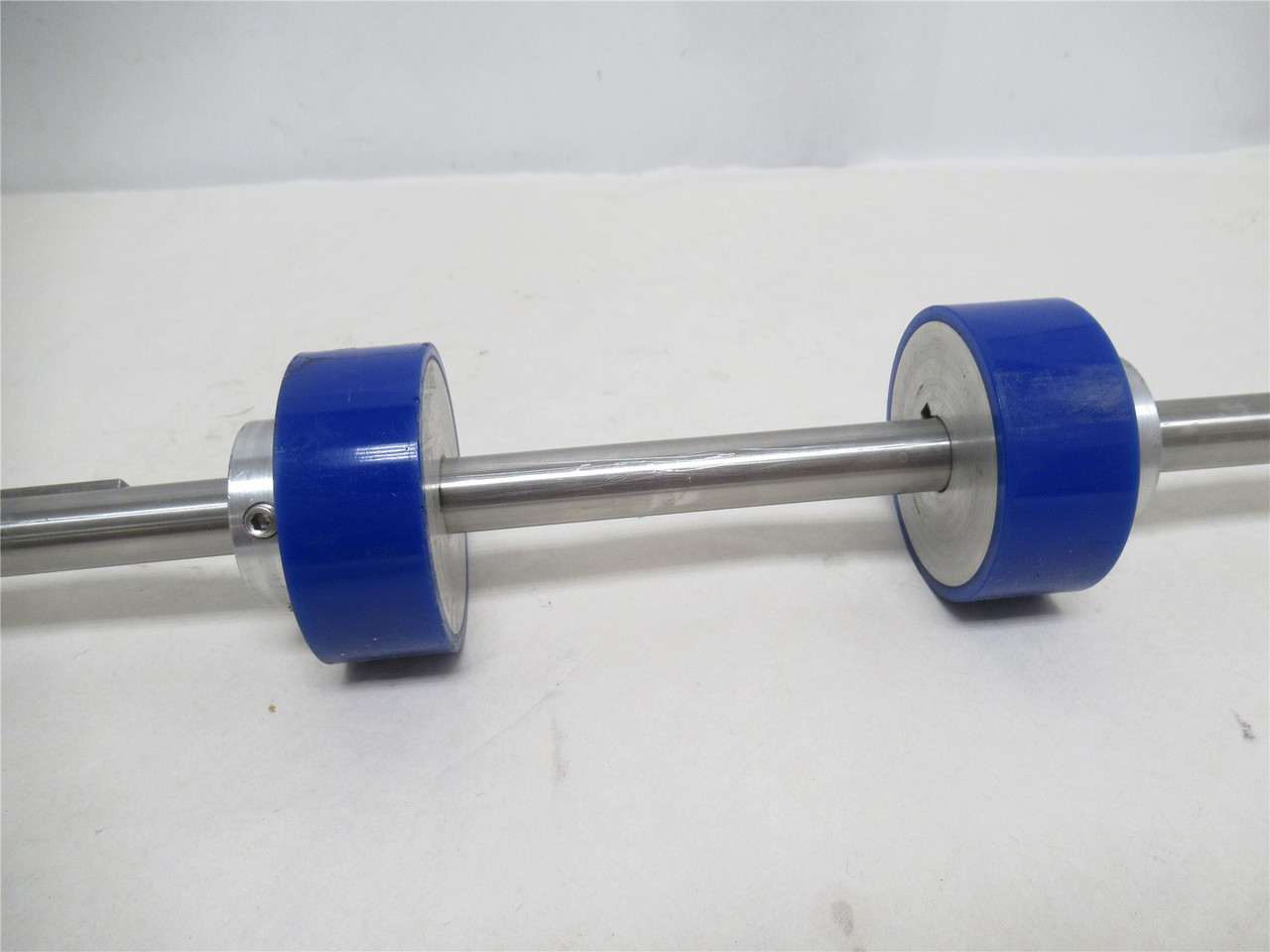 MFG- 3480440; Cut Knife Roller Shaft; 5/8"OD; 18-5/8" Long