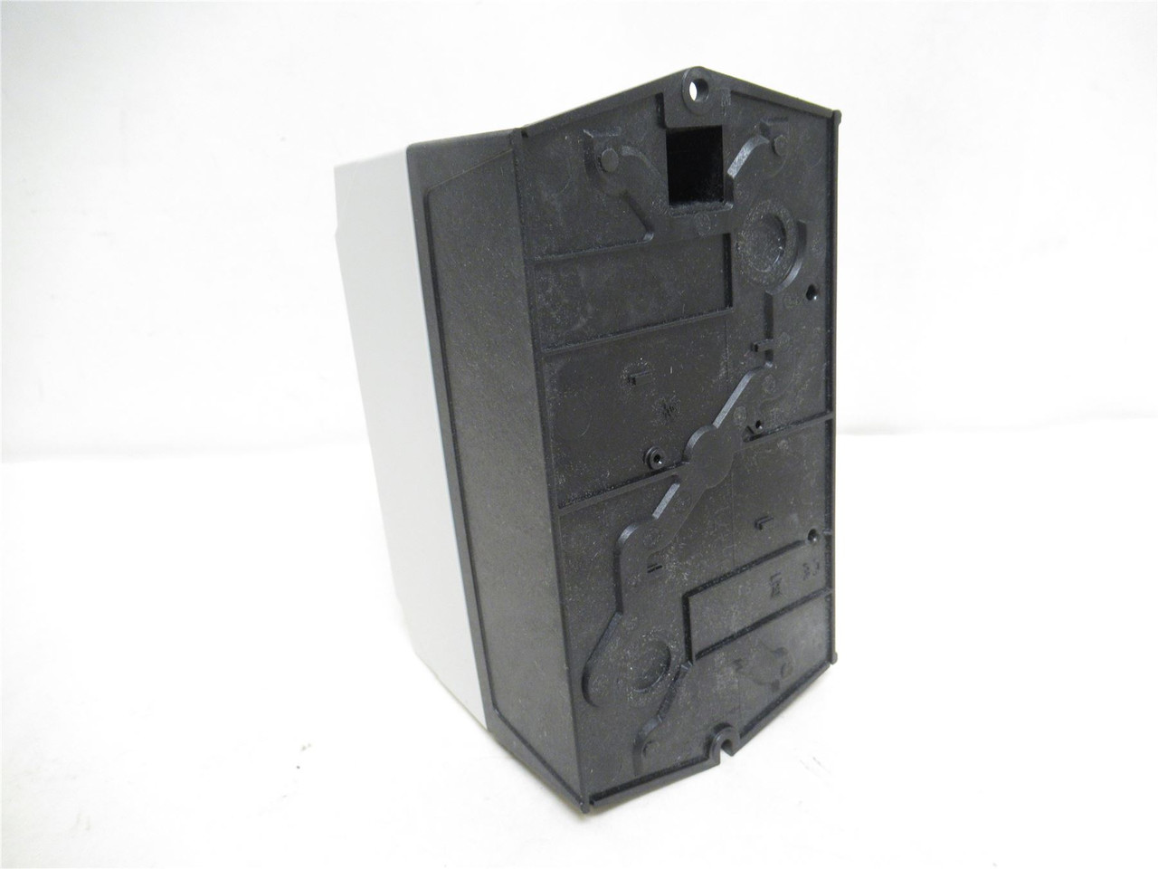 Eaton XTPAXENCSEM65RY; Rotary Style Insulated Enclosure
