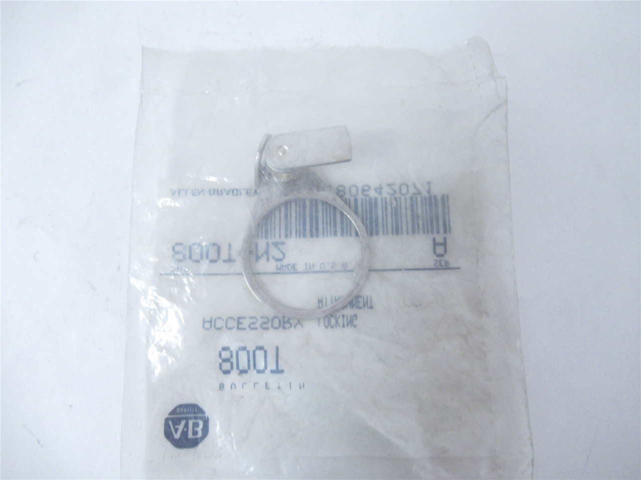 Allen-Bradley 800T-N2; Padlock Attacment for Extended Head