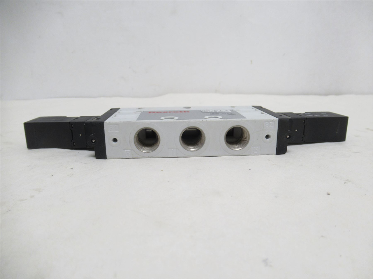 Rexroth 0820-058-601; Directional Valve; 10BAR; 24VDC