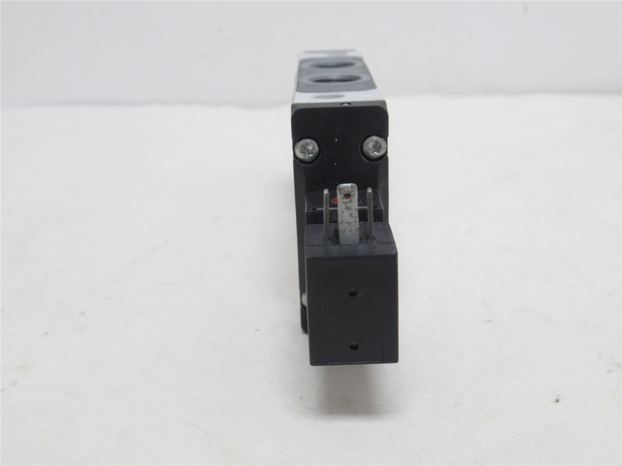 Rexroth 0820-058-601; Directional Valve; 10BAR; 24VDC