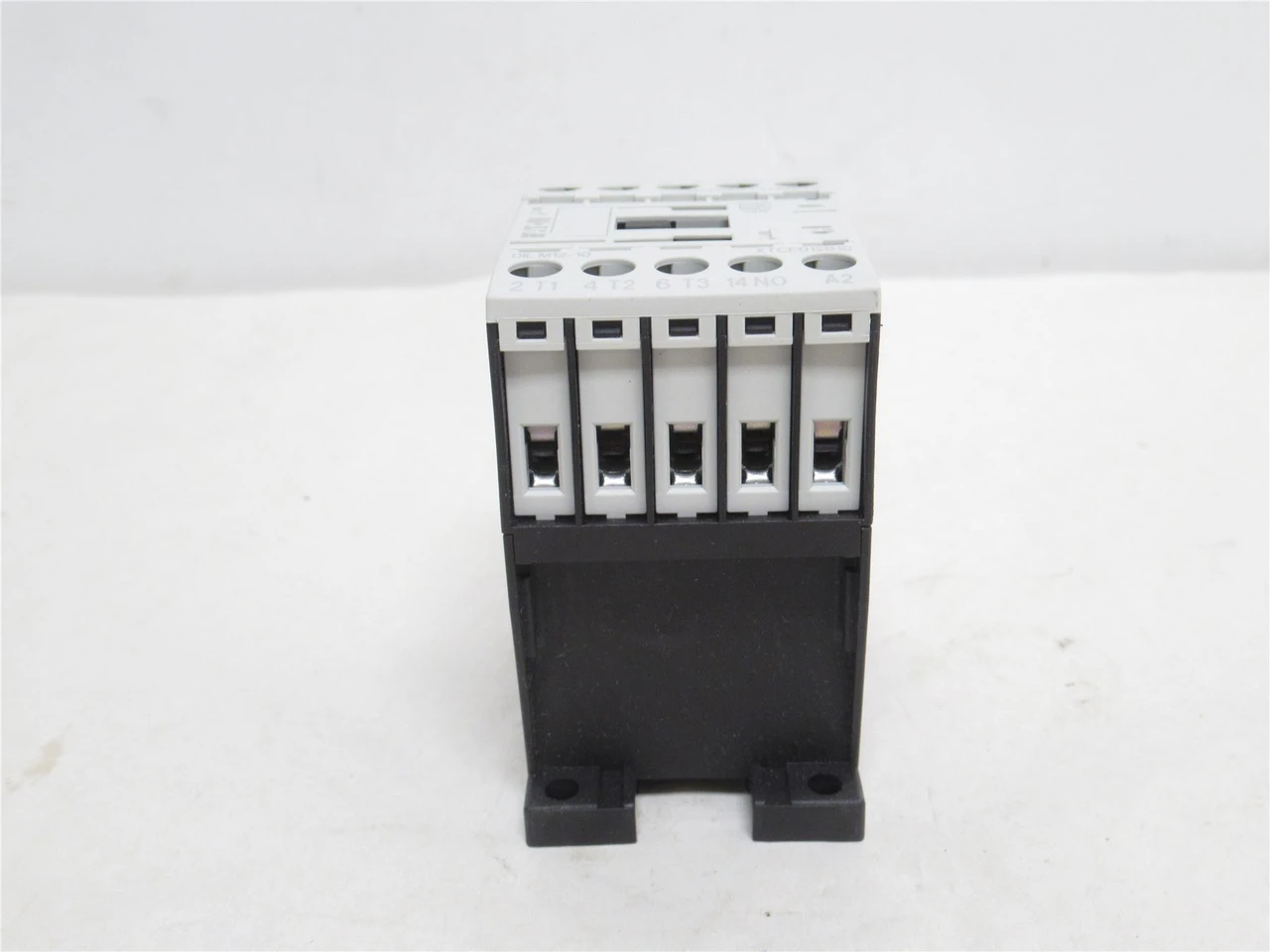 Eaton XTCE012B10L; Contactor 3P; 12A; 600VAC; Coil: 440VAC