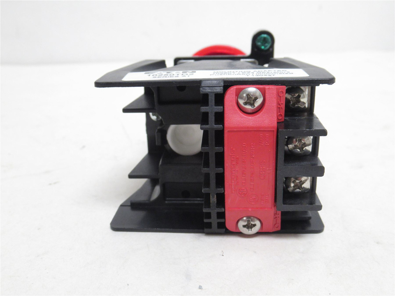 Eaton E34EX853RD24; Illuminated Push Button; Red; 10A; 600VAC