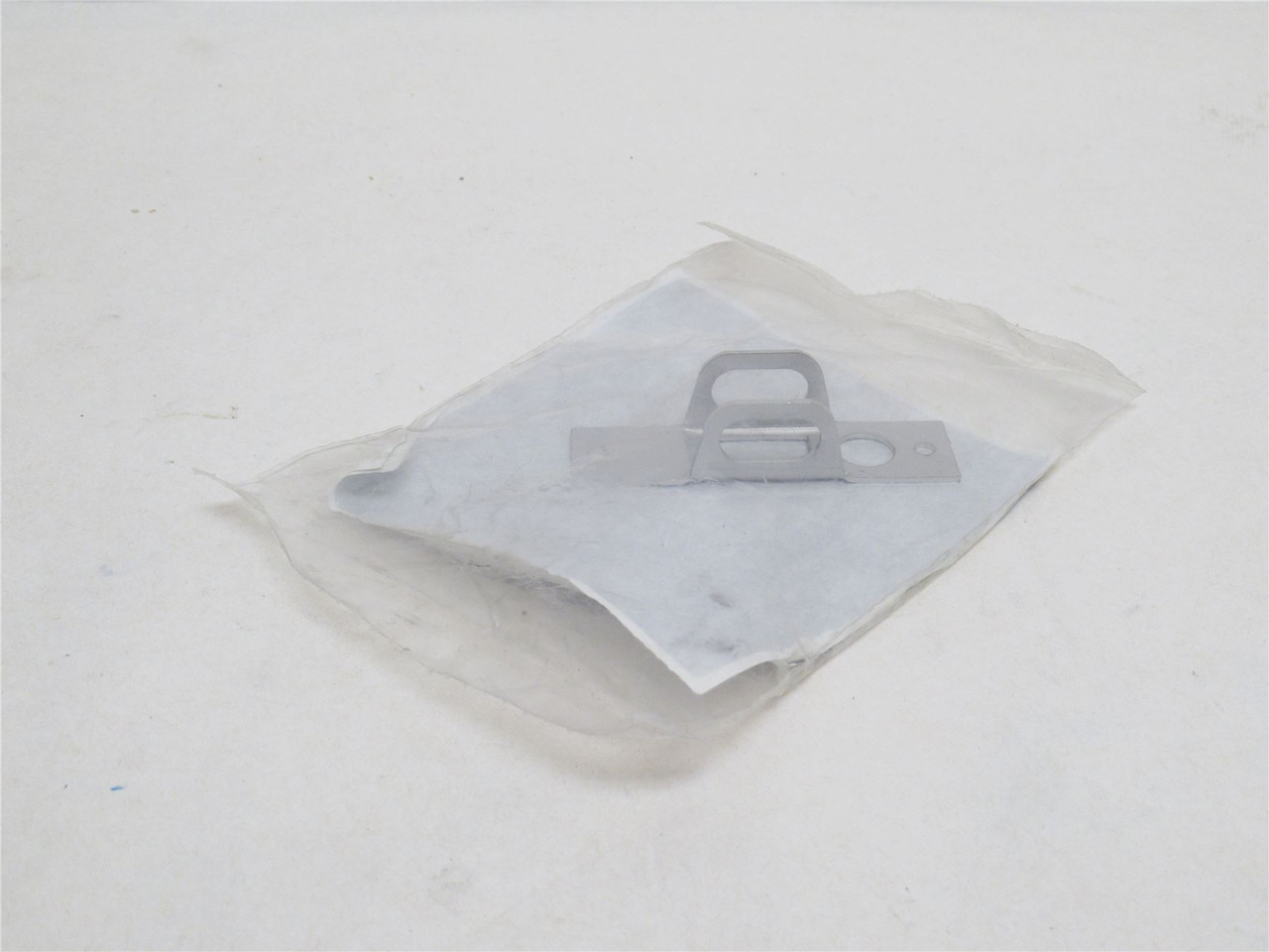 Eaton MSLG; Circuit Breaker Padlock Handle more than 1A