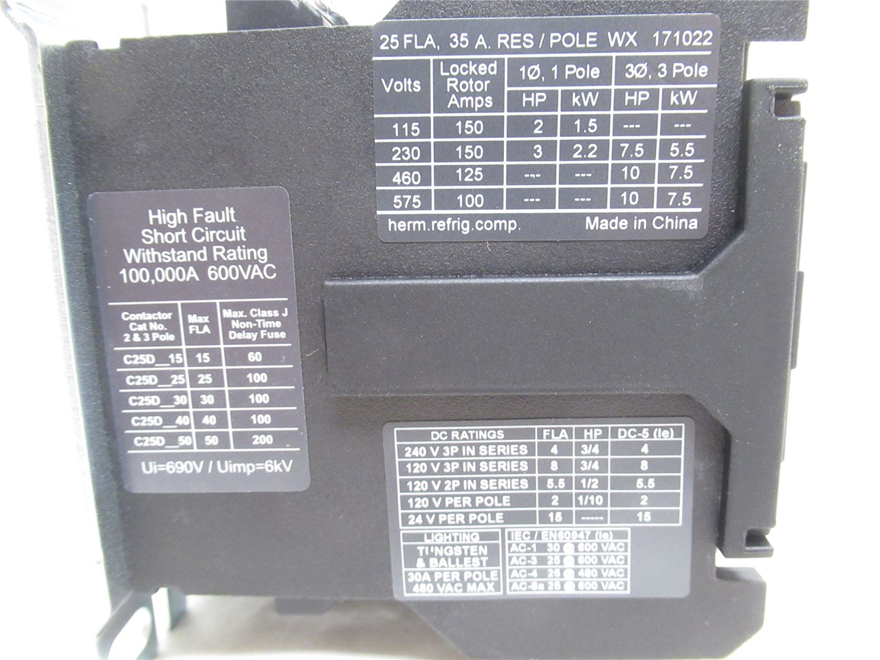 Eaton C25DND325B-GL; Contactor 25A 3P 600VAC; Coil 208-240VAC