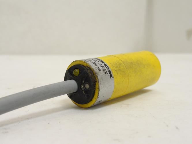 Turck Ni10-K20-AP6X; Proximity Sensor 10-30VDC NO HARDWARE