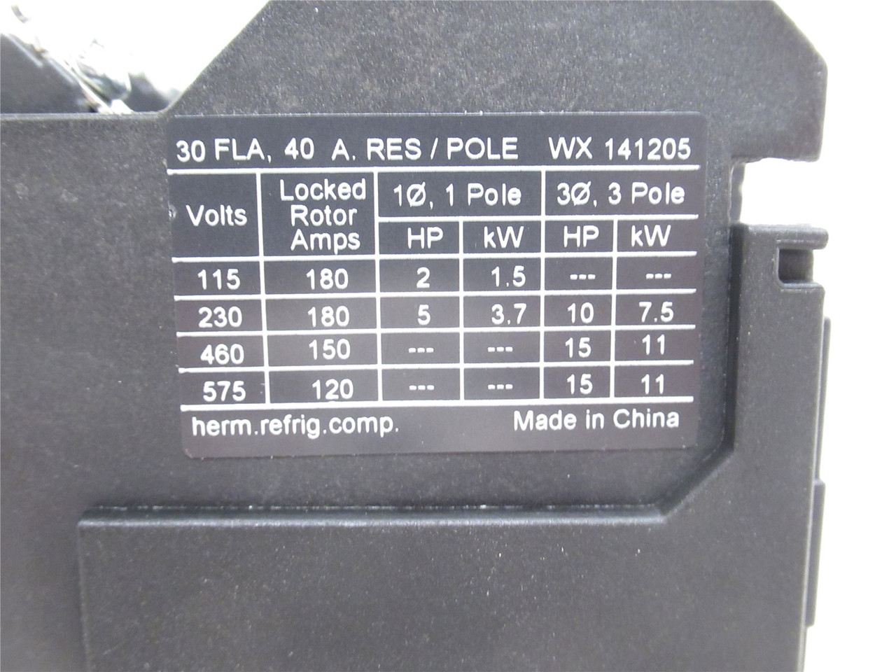 Eaton C25DNF230T; Contactor; 30A; 3P; 600VAC; Coil 24VDC