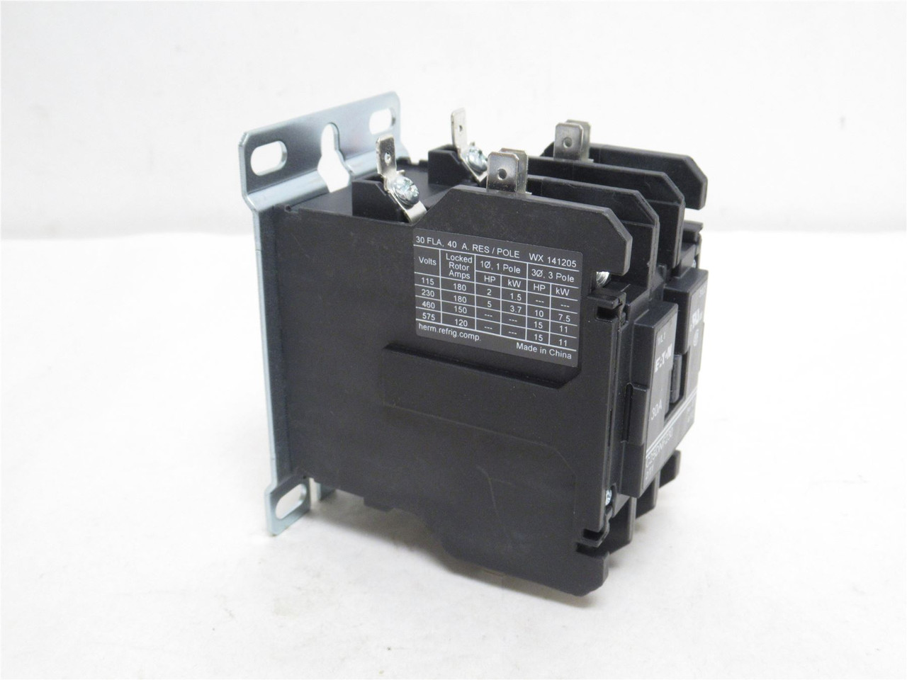 Eaton C25DNF230T; Contactor; 30A; 3P; 600VAC; Coil 24VDC