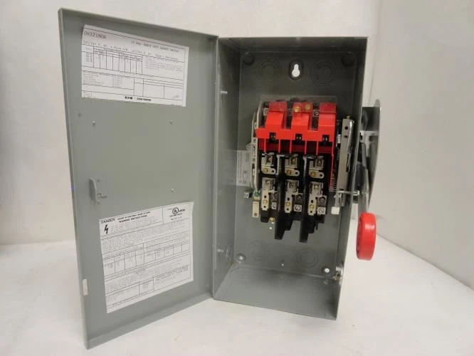 Eaton DH321NGK; Safety Switch; 30A; 3P; 3Hp@240VAC; 3PST
