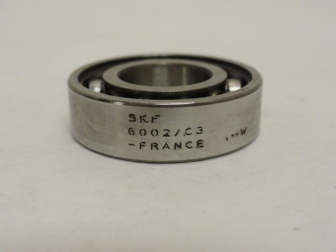 SKF 6002 JEM; Ball Bearing 15mm ID x 32mm OD x 9mm Wide