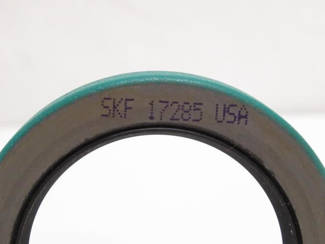 CR 17285; Double Lip Oil Seal; 1-3/4"ID x 2-7/16"OD