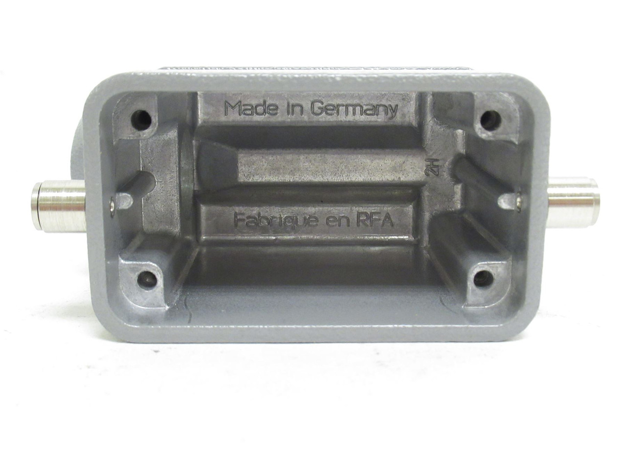 Harting 9300101541; Conduit Hood; Side Entry Single Lever Peg