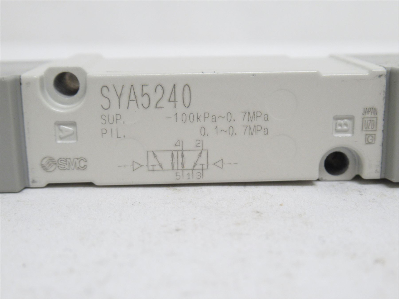 SMC SYA5240; Air Solenoid Valve Base; 0.1-0.7MPa