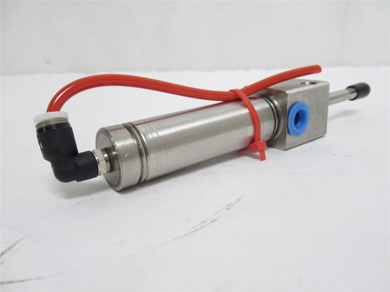 Poly-Clip 71810; Clipper Cylinder; 0.80" Cylinder Body OD