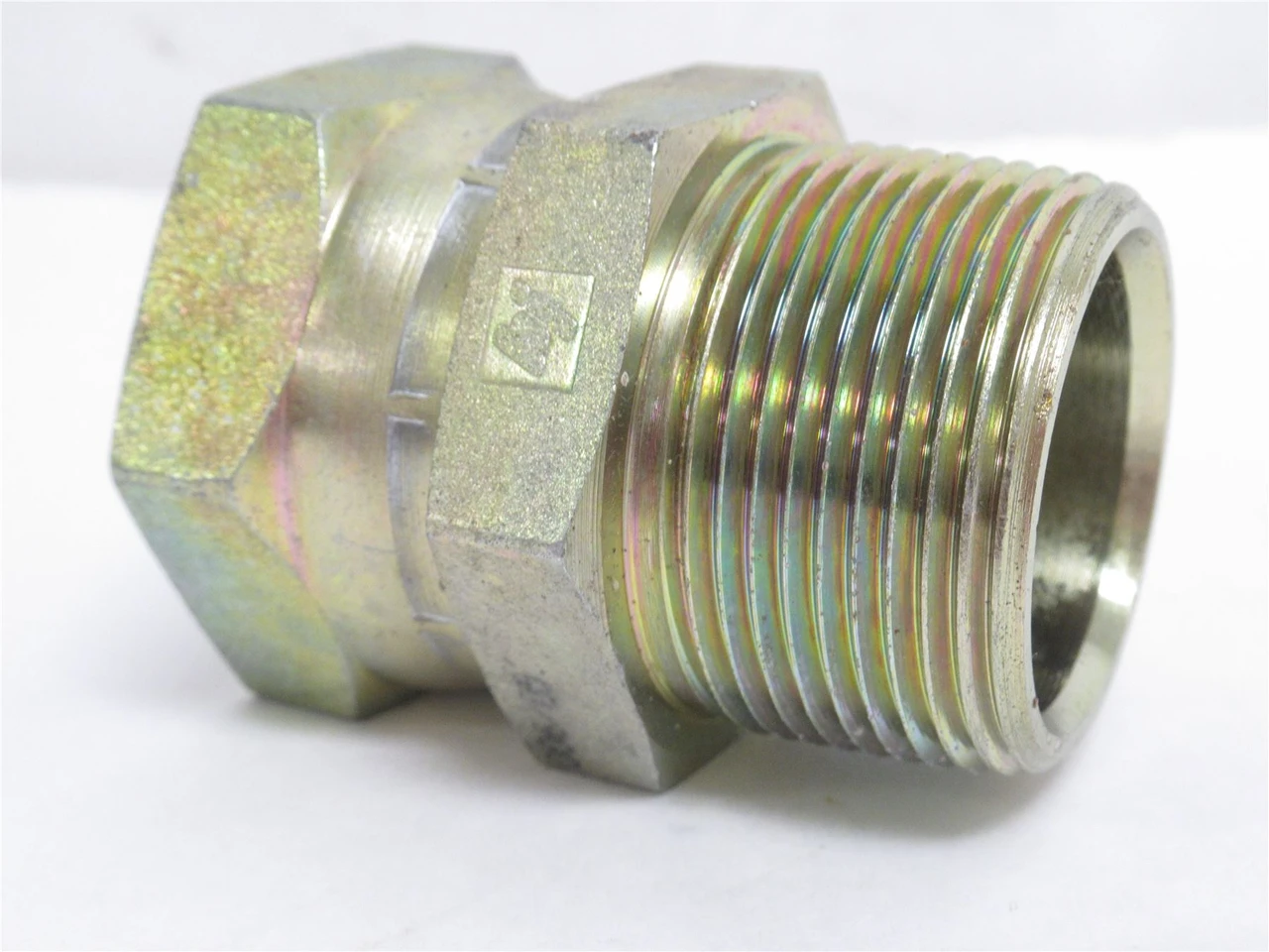 Brennan 1404-20-20; Straight Adaptor 1-1/4 NPT  x 1-1/4 NPT