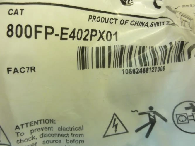 Allen-Bradley 800FP-E402PX01; Extended Push Button; Momentary