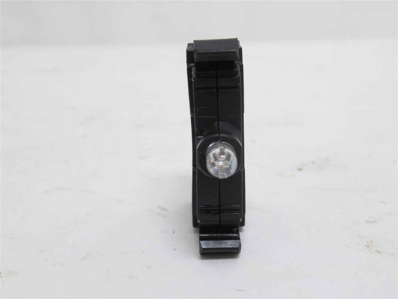 Moeller M22-LED-W; Lamp Module W/Bulb; 12-30VDC; 5-14mA
