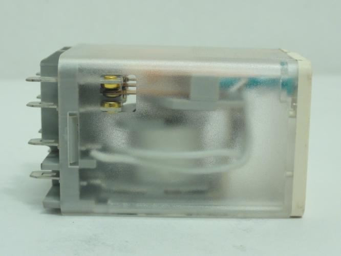 Telemecanique RUMF3AB1FD; Power Relay 10A; 250VAC; Coil: 110VDC