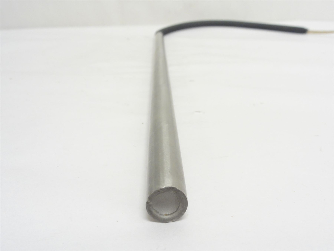 Triangle A25734; Cartridge Heater; 500W; 230VAC; 1/2"OD