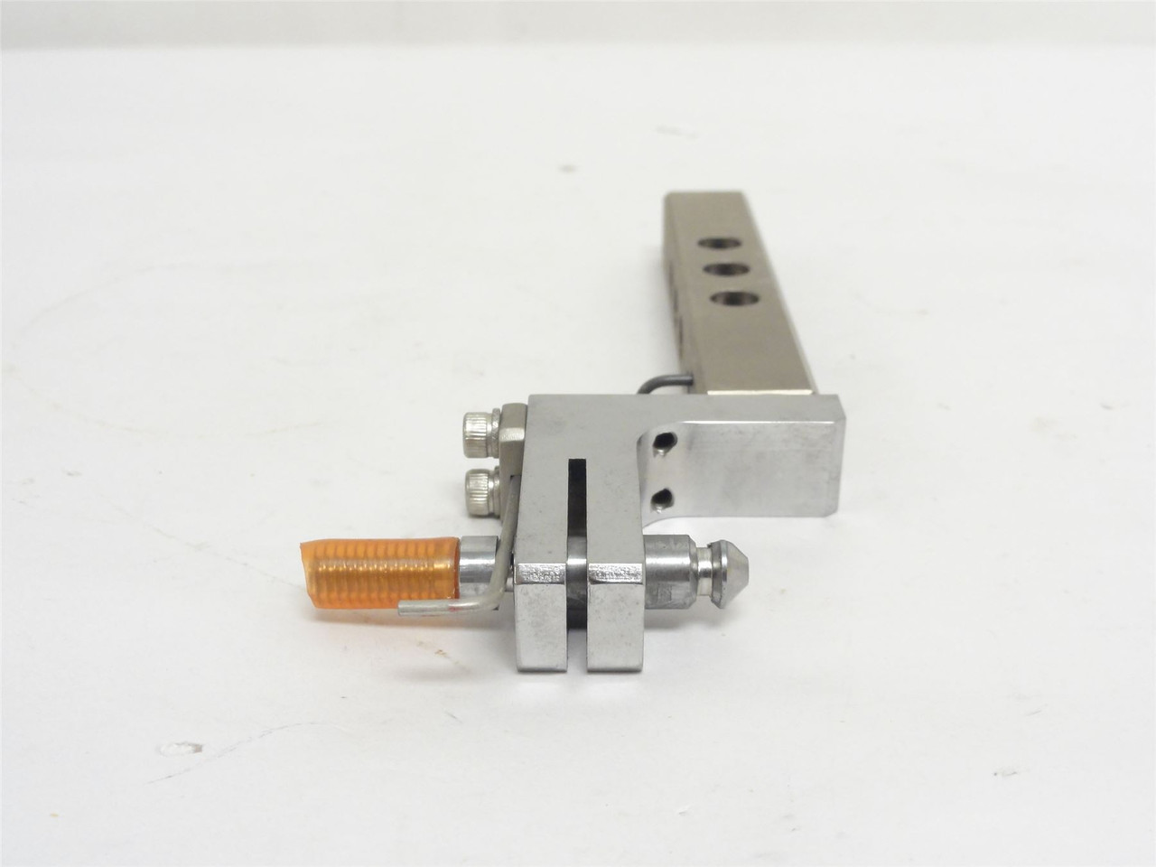 Triangle A58805; S Zip Clevis Knife Assembly