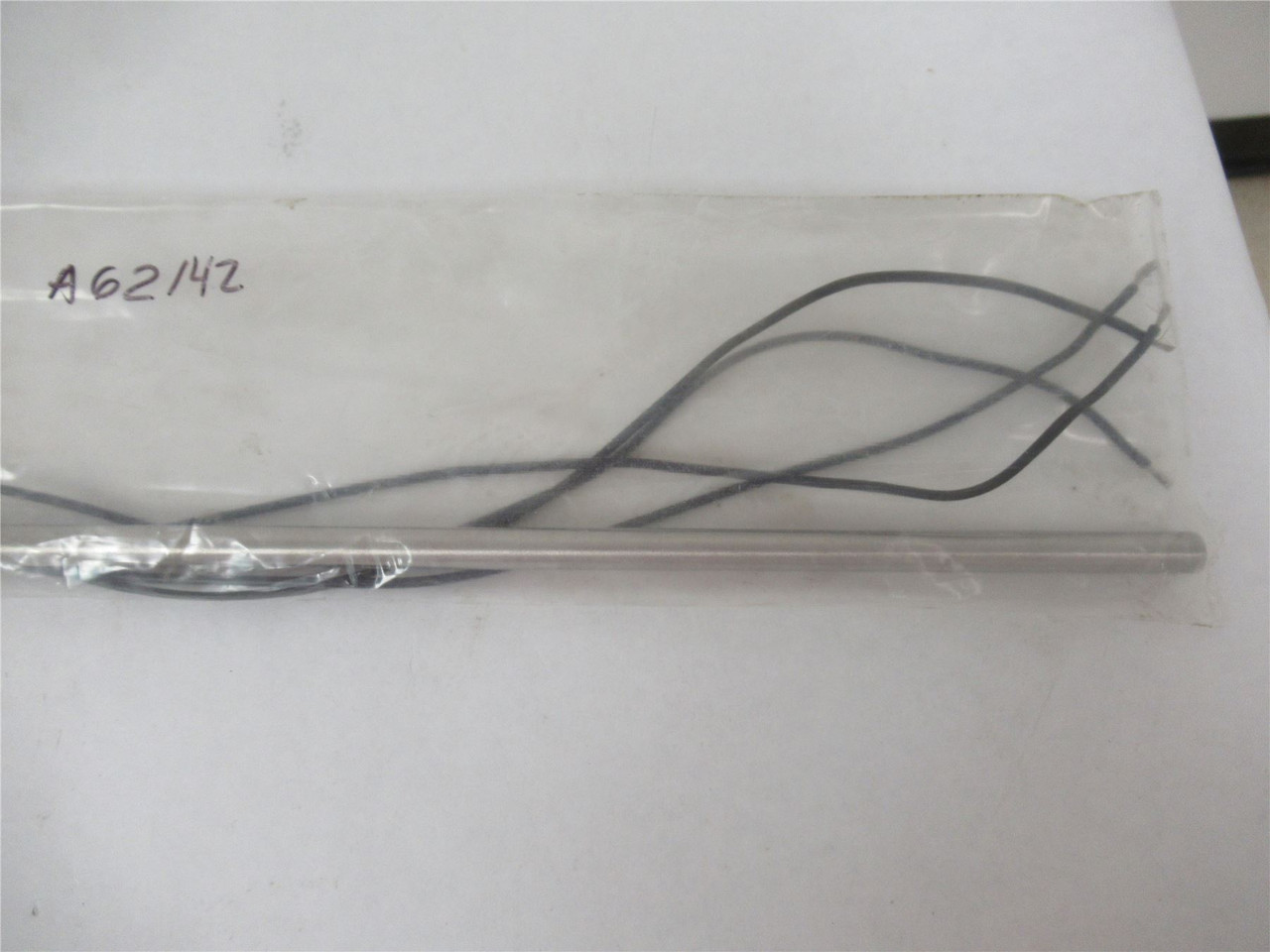 Triangle Package Co A62142; Heater 1200W 240V 16 7/8" L 4Wire
