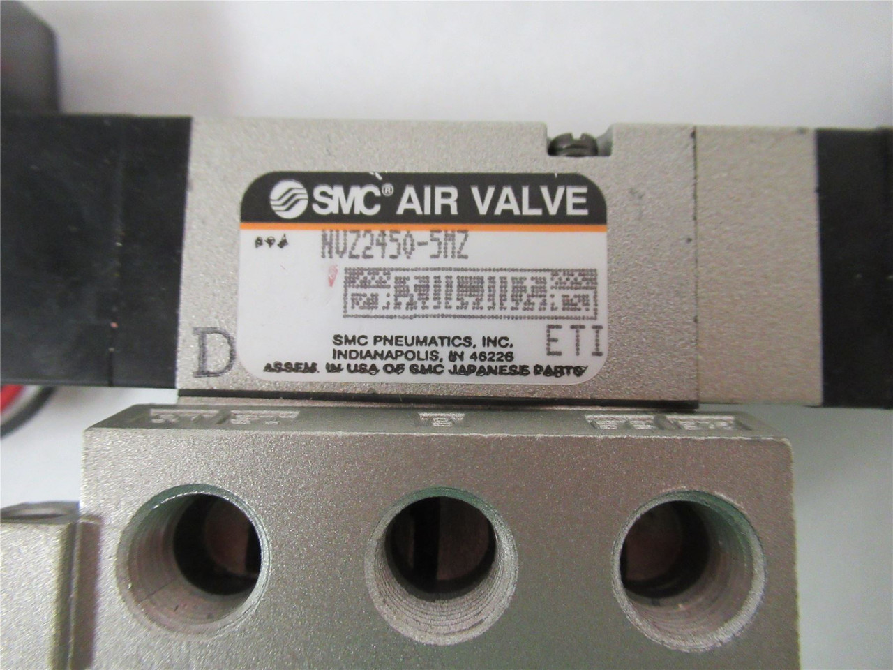 SMC NVZ2450-5MZ; Solenoid Valve 3 Pos 5 Port 24VDC