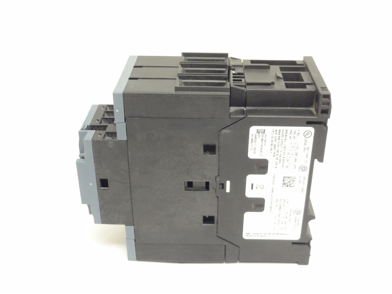 Siemens 3RT2037-1KB40; Contactor; 65A; 3P; 690VAC; Coil: 24VDC