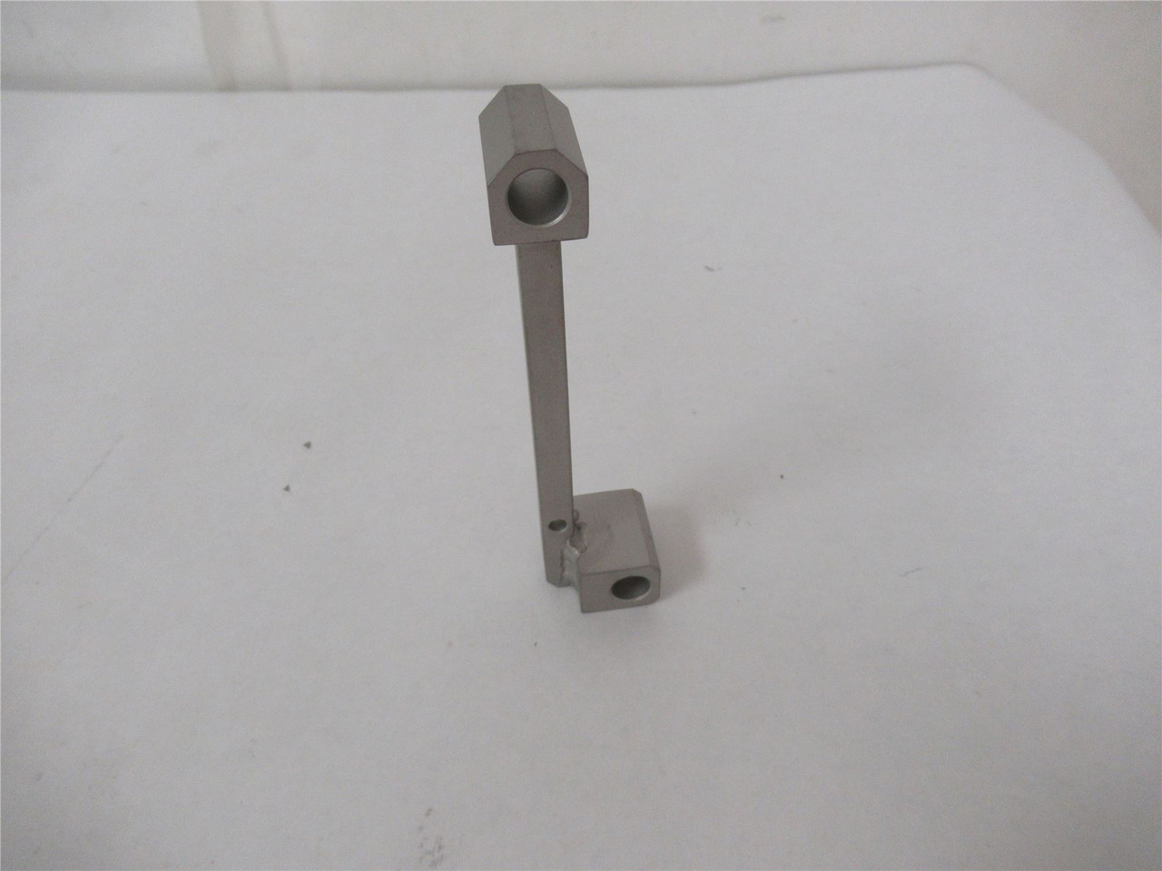 Triangle Package Co A24320; Crank Drive Arm Pivot 2.0