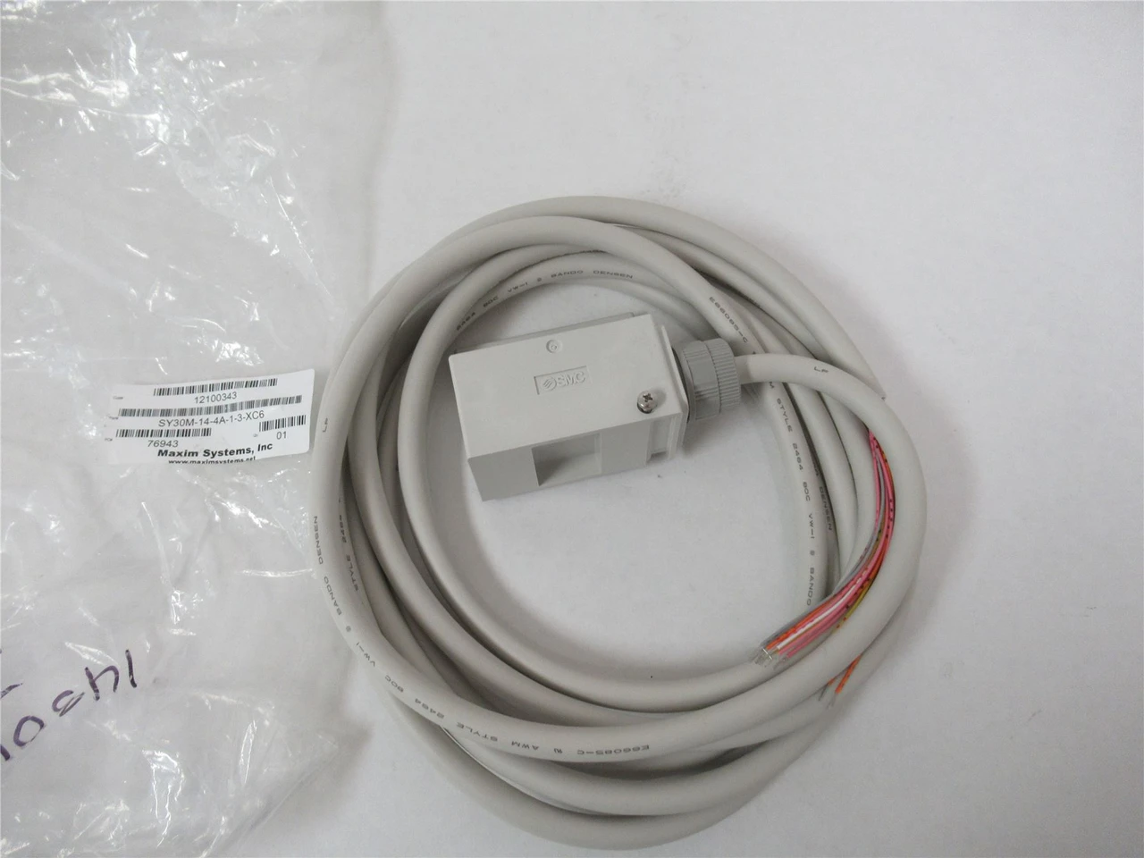 SMC SY30M-14-4A-1-3-XC6; Solenoid Connector Block Assembly
