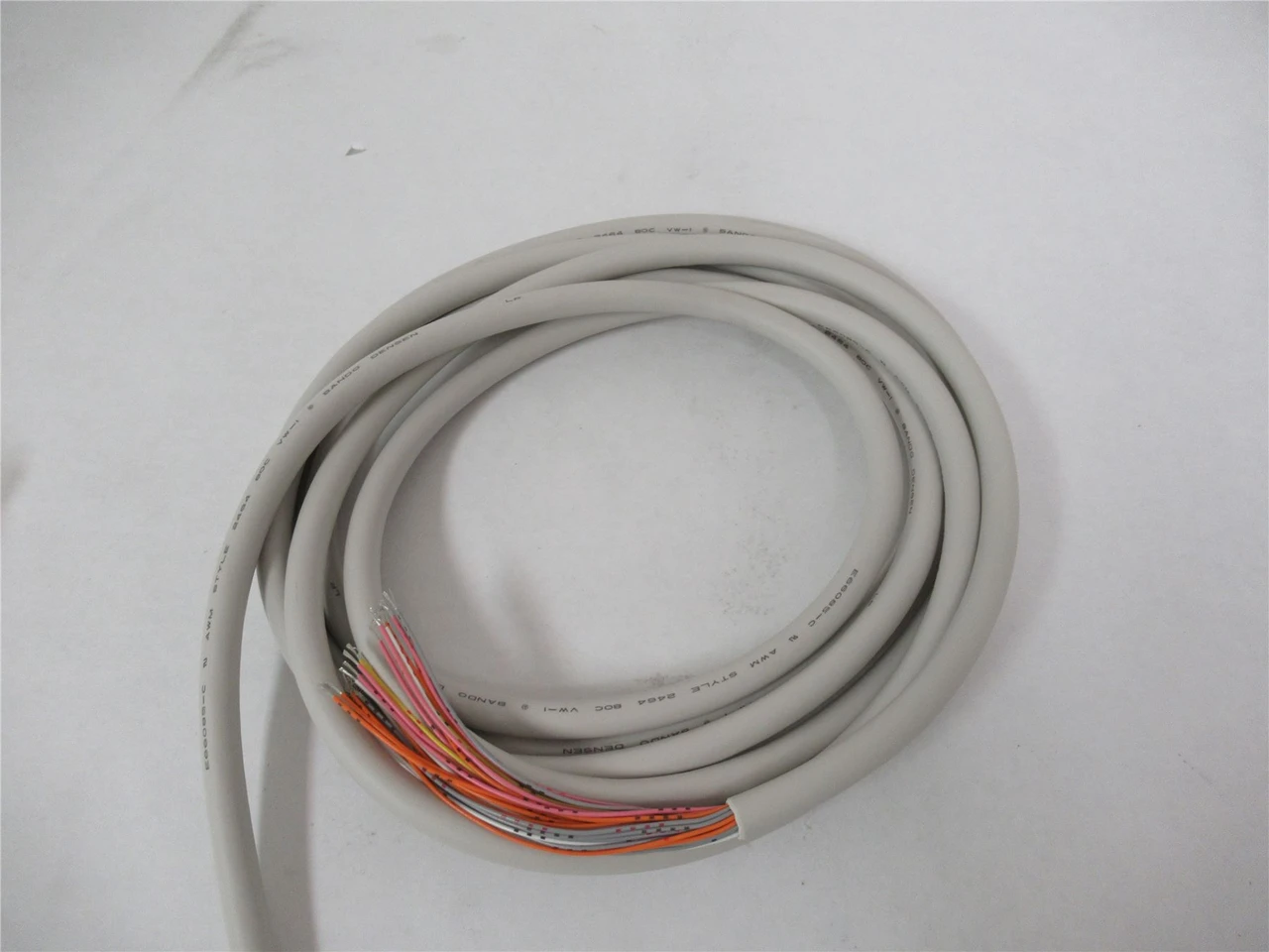 SMC SY30M-14-4A-1-3-XC6; Solenoid Connector Block Assembly