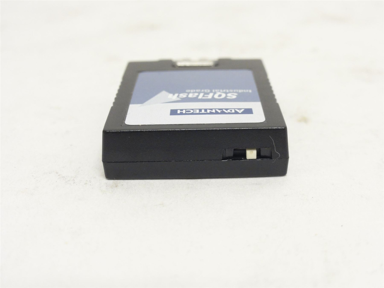 Advantech SQF-SDMS4-4G-J6E; Solid State Drive; 4G; With Cable